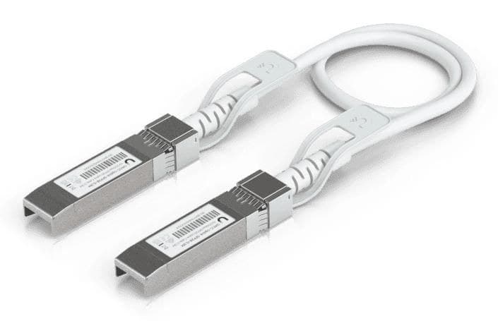 Direct attach cable with auto - Image 1