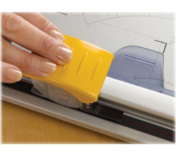 FELLOWES Neutron Plus A4 Paper Trimmer - Image 2