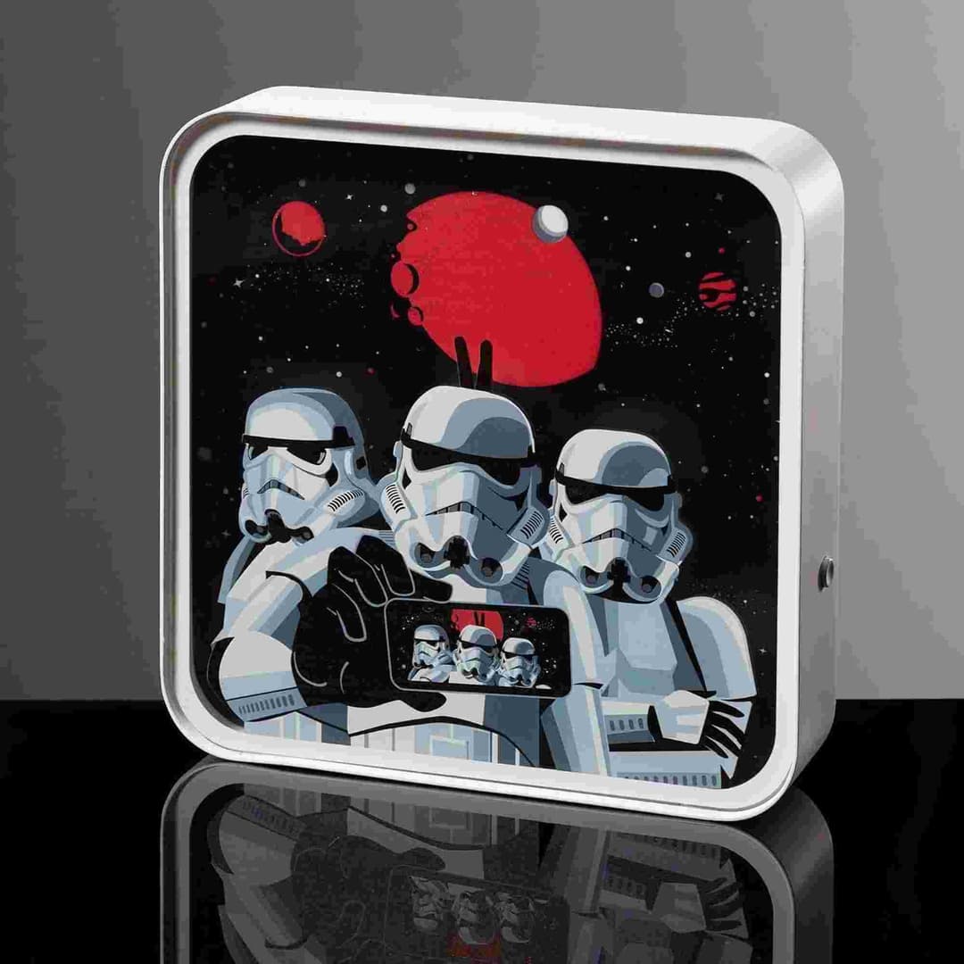 Star Wars Stormtrooper Perspex Desk Lamp - Image 3