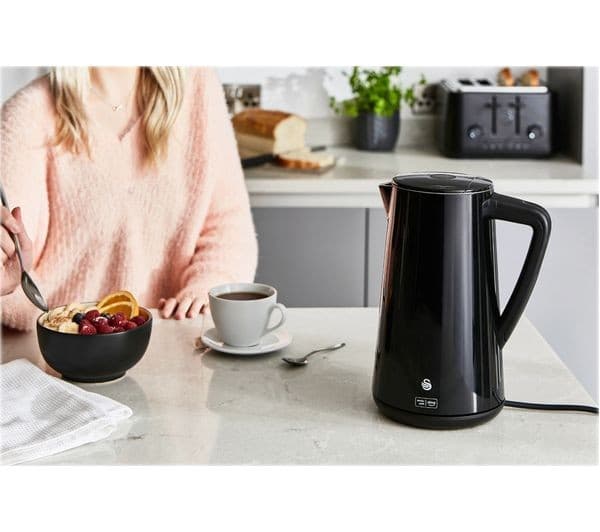 SWAN SK14650BLKN Smart Jug Kettle - Black - Image 10