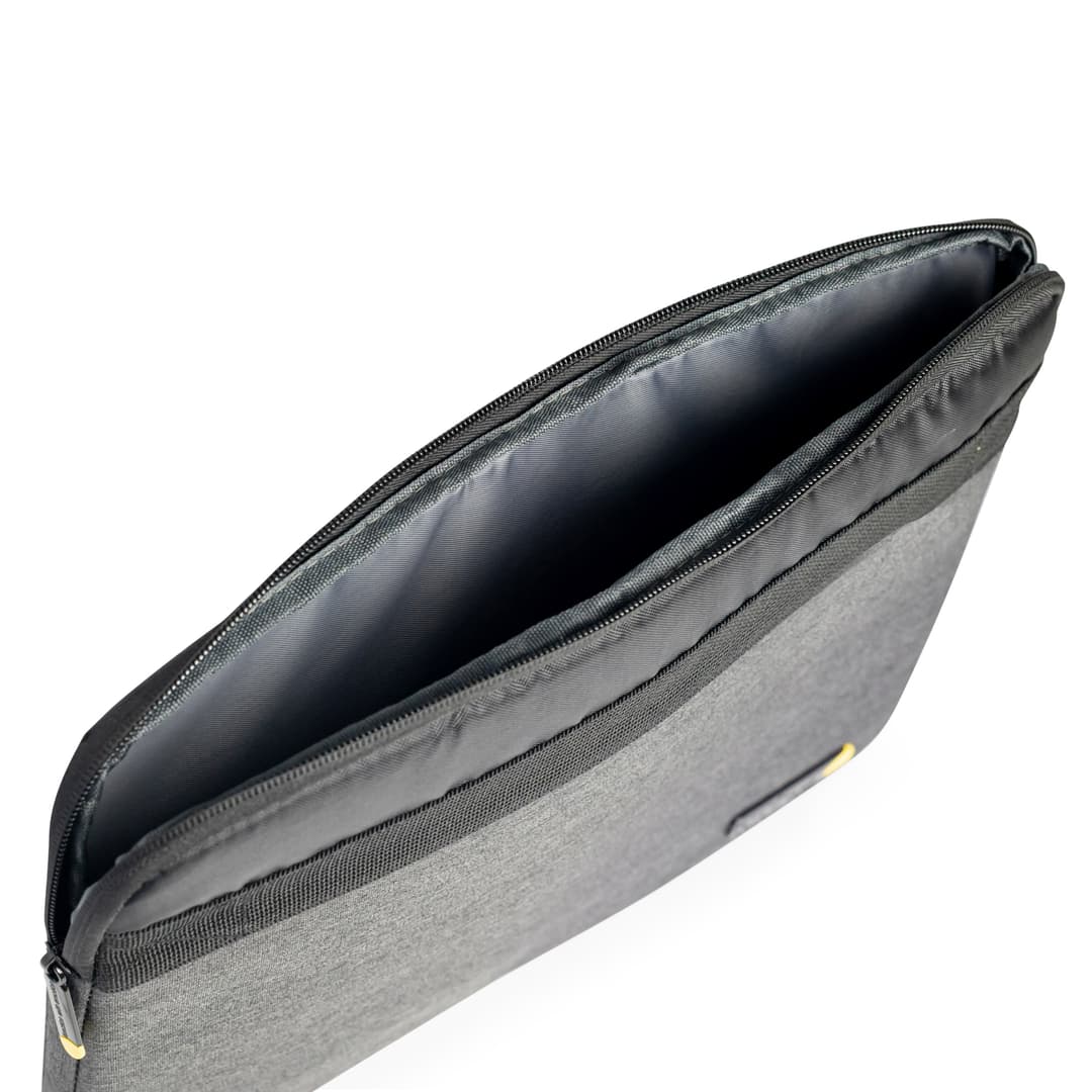 Techair TAECV007 Meet the TAECV007, offering sustainable style for 11.6" laptops, Chromebooks and the 13" MacBook Neo. Made from recycled bottles, this Eco sleeve combines eco-friendly design with lifetime durability. - Image 3