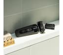 MANSCAPED The Chairman Pro Wet & Dry Foil Shaver - Black thumbnail 7