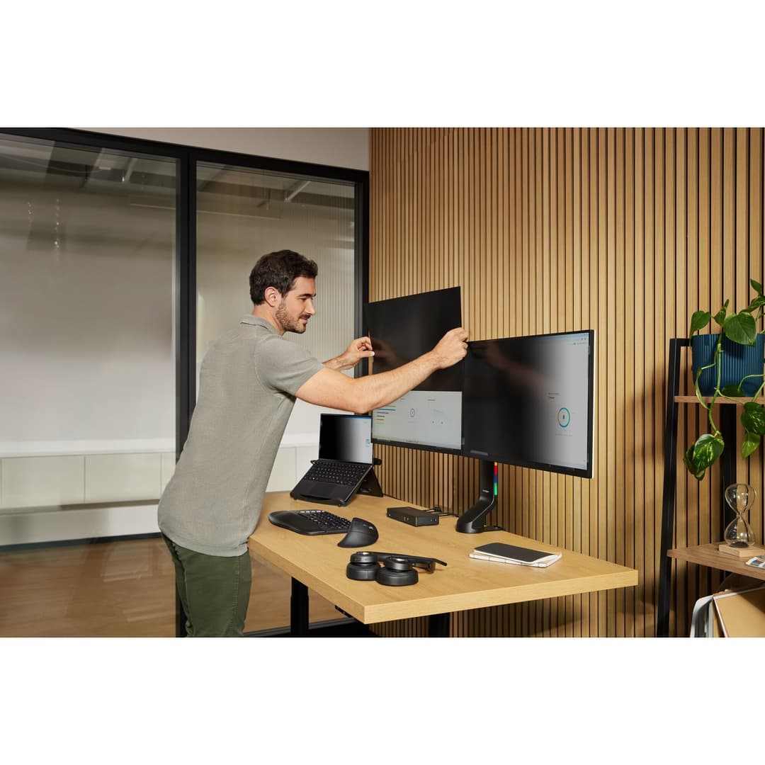 Kensington 2-way Removable Privacy Screen Filter for 34 inch Curved 21:9 Displays - Image 2