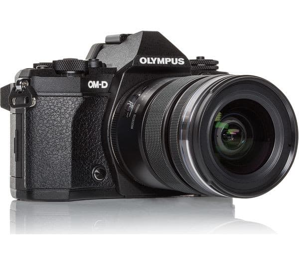 Olympus OM-D E-M5 Mark II Mirrorless Camera with M.Zuiko 12-50mm f/3.5-6.3 Lens - Black - Image 4