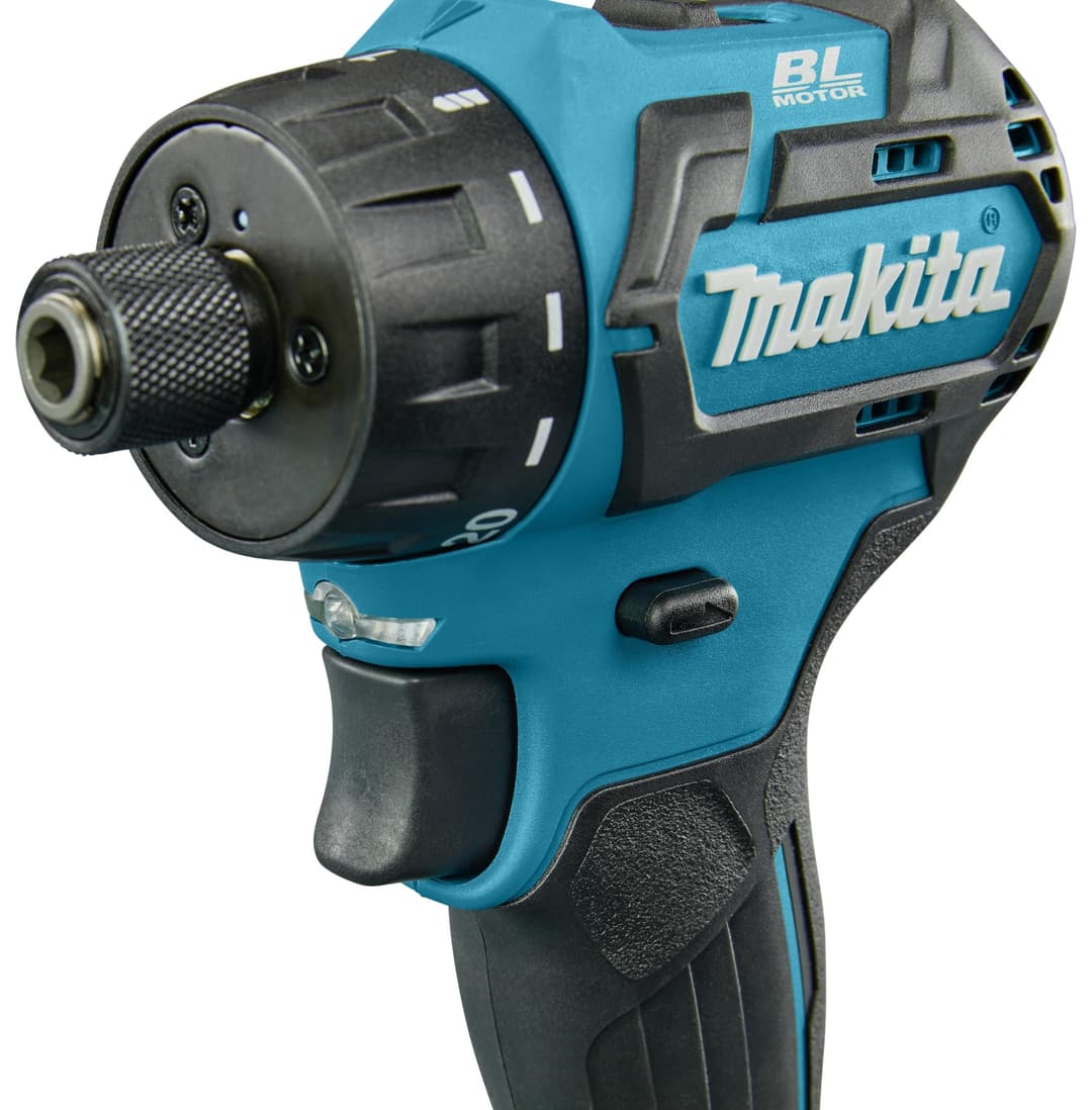 Makita DF032DZ 12V Max Li-Ion CXT Brushless Drill Driver - Black/Blue - Image 5
