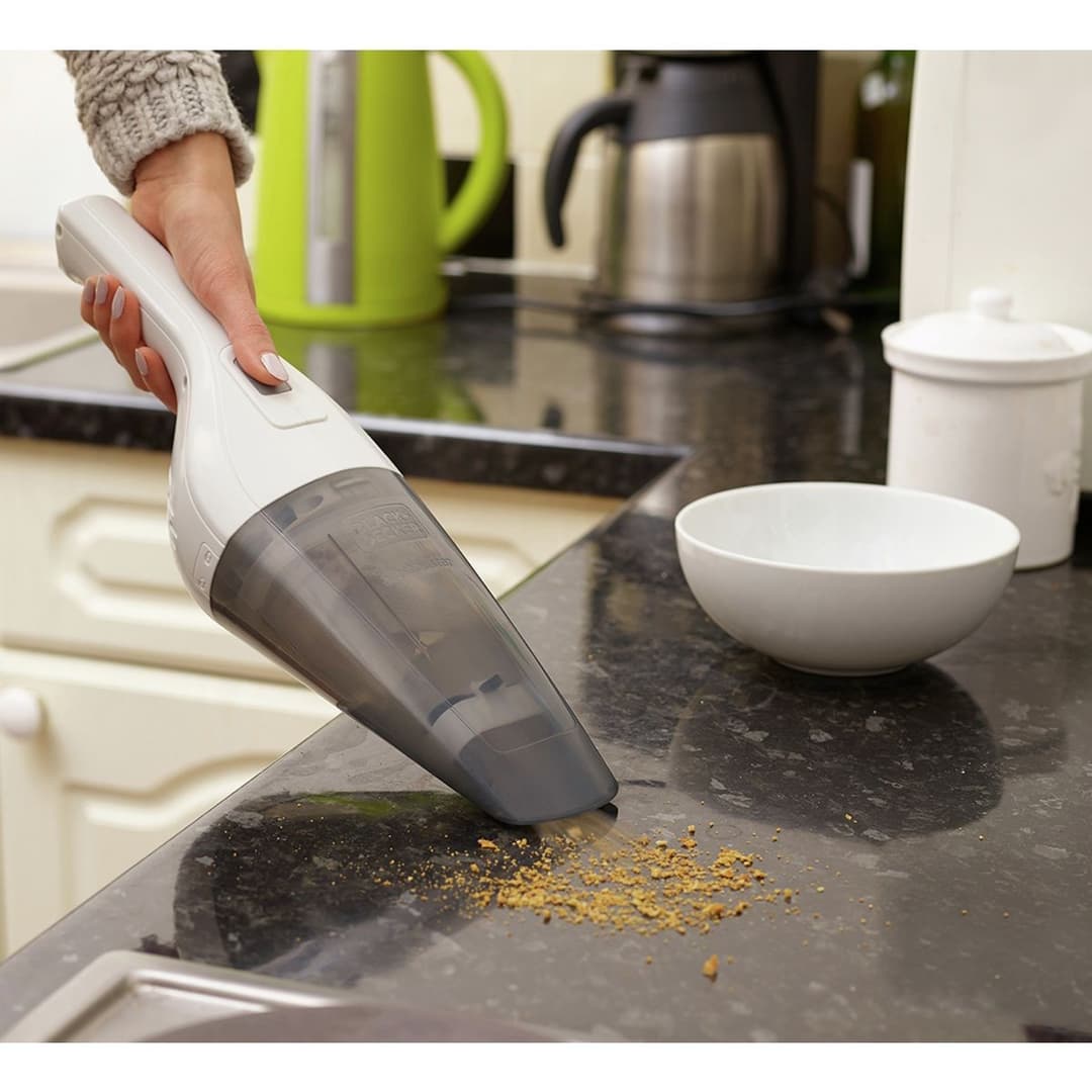 Black + Decker Dustbuster 5.4Wh Handheld Vacuum Cleaner - Image 5