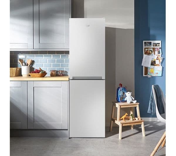 BEKO CSG4582W 50/50 Fridge Freezer - White - Image 5