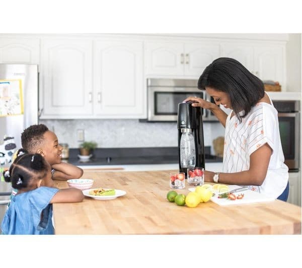 SODASTREAM Spirit One Touch Sparkling Water Maker - Black - Image 4
