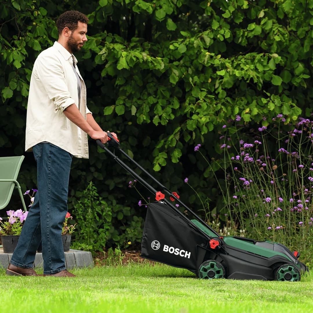 Bosch Rotak 38cm Electric Cordless Rotary Lawnmower - 36V - Image 9