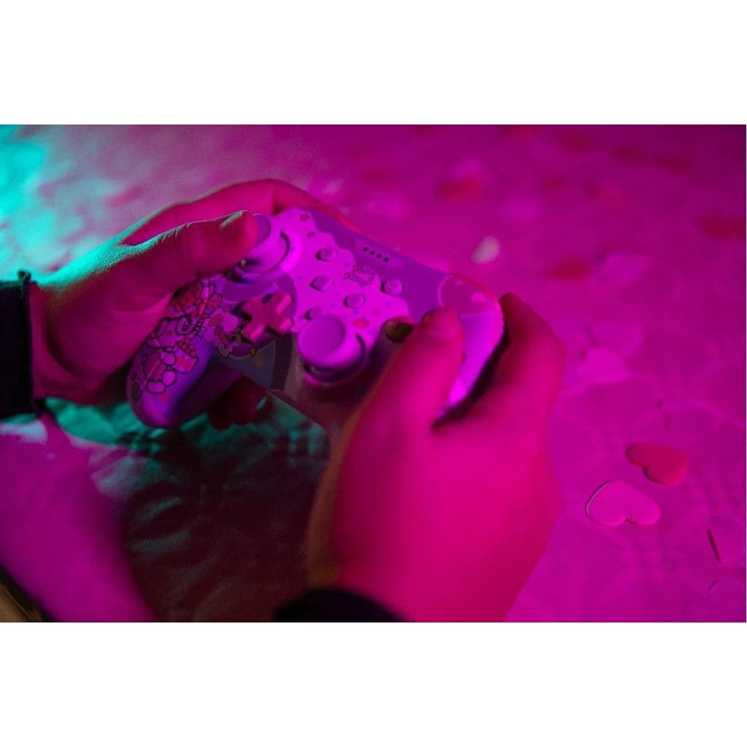 Konix Hello Kitty Nintendo Switch Wired Controller - Image 6