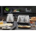 De'Longhi CTI4003.M Distinta Moments 4 Slice Toaster-S/Steel thumbnail 4