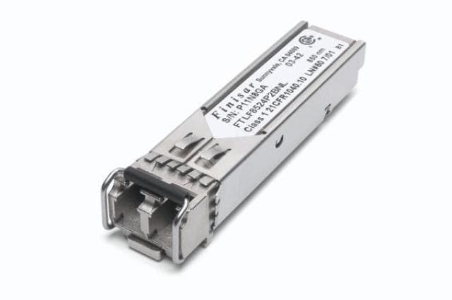 IBM SFP+ Transceiver 8Gbps Short Wave 8-Pack, Max Data transfer rate 8000 Mbit/s - Image 1