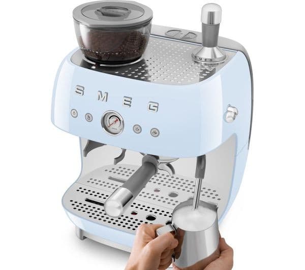 Smeg EGF03 Bean to Cup Coffee Machine Pastel Blue - Image 2