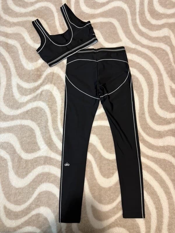 ALO Airbrush High-Waist Heart Throb Legging Alo no 2 Small - Image 2