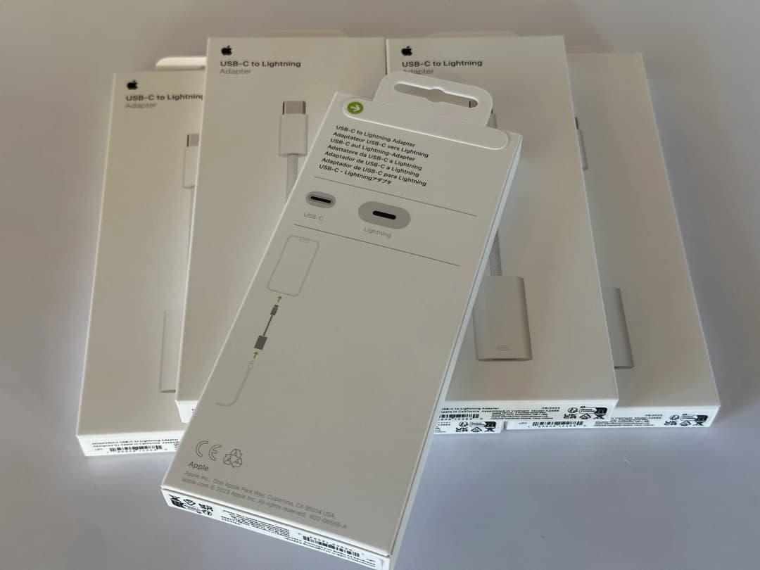 Apple USB-C to Lightning Adapter A2868 (MUQX3ZM/A) - White - Image 7