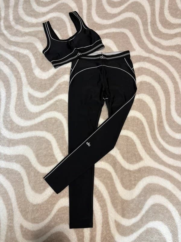 ALO Airbrush High-Waist Heart Throb Legging Alo no 2 Small - Image 3