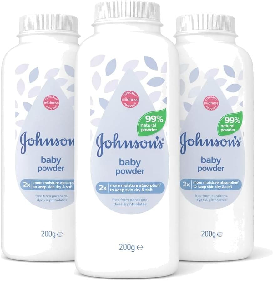 Johnson's Baby Powder Natural Cornstarch, 200g (Pack of 3), 600g Total Multipack – Talc-Free, 99% Natural Powder, Clinically Proven Mildness for Delicate Skin - Image 1