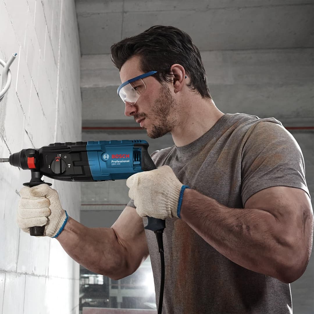 Bosch Professional Rotary Hammer GBH 240 - Black - Image 2