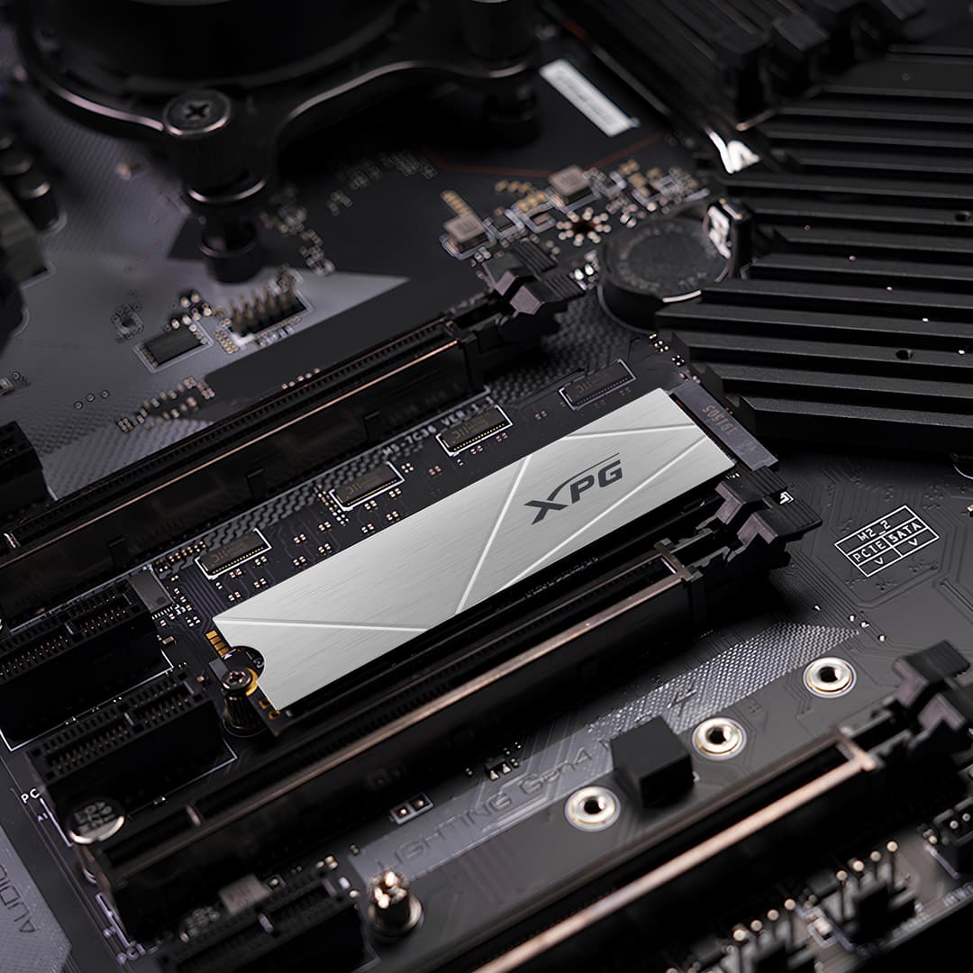 XPG GAMMIX S60 1 TB M.2 PCI Express 4.0 NVMe 3D NAND - Image 6