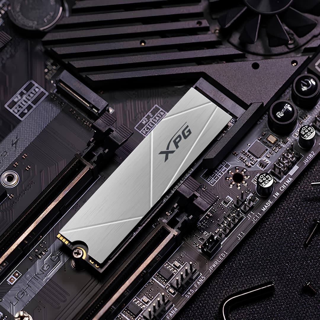 XPG GAMMIX S60 1 TB M.2 PCI Express 4.0 NVMe 3D NAND - Image 7