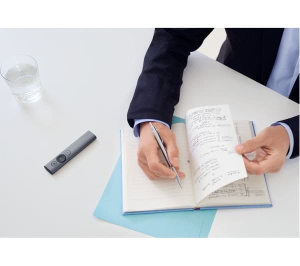 Logitech Spotlight Presentation Remote Slate - Image 3