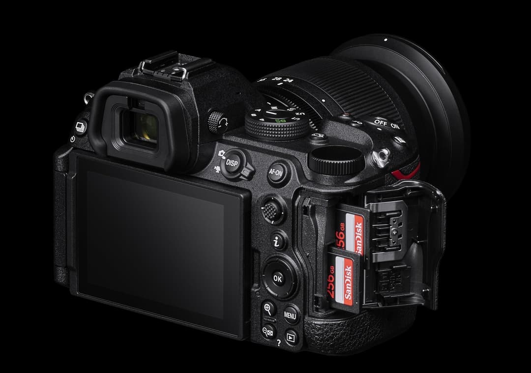 Nikon Z5II Mirrorless Camera Kit - Black - Image 3