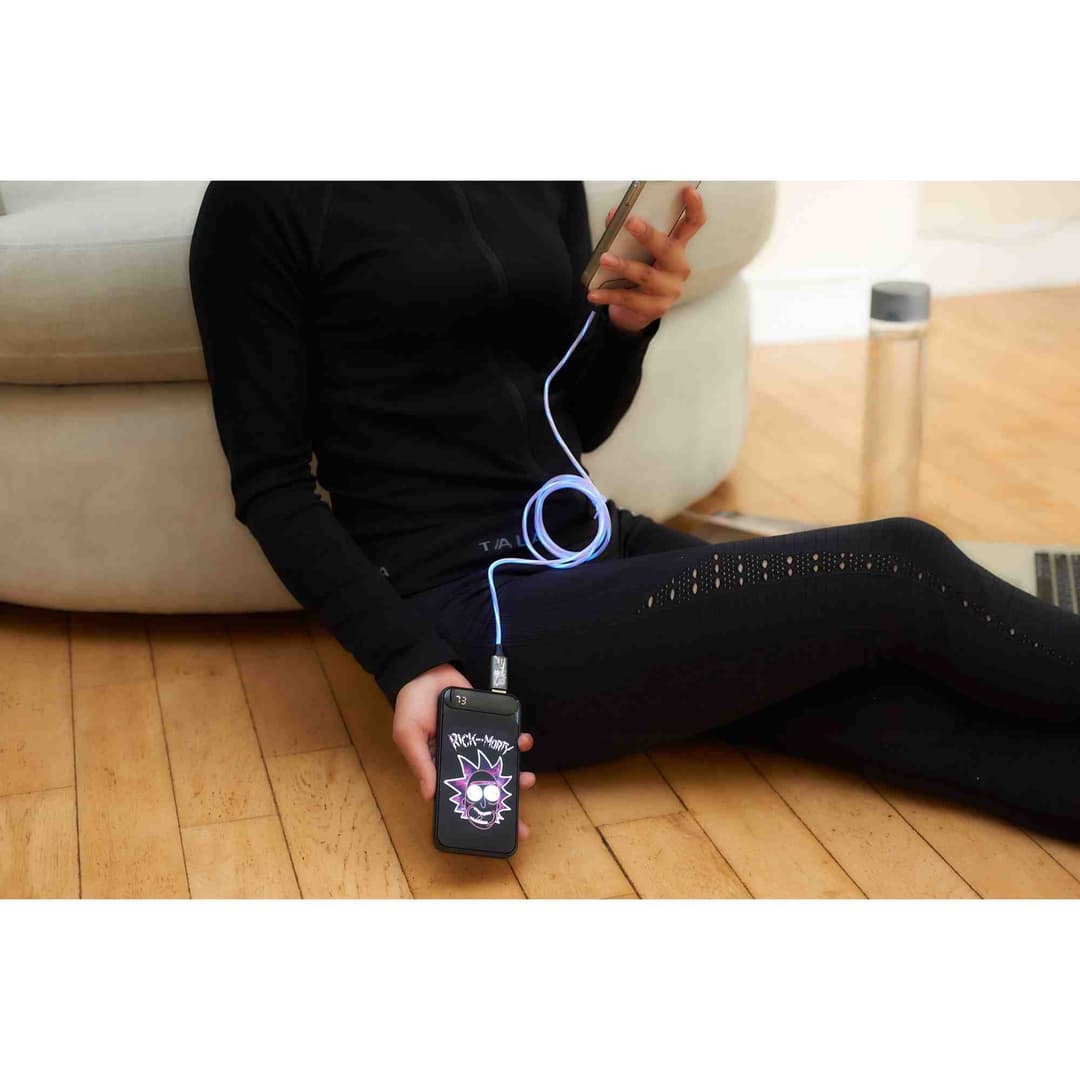 Rick and Morty Light-Up Power Bank 10,000mAh - Image 5