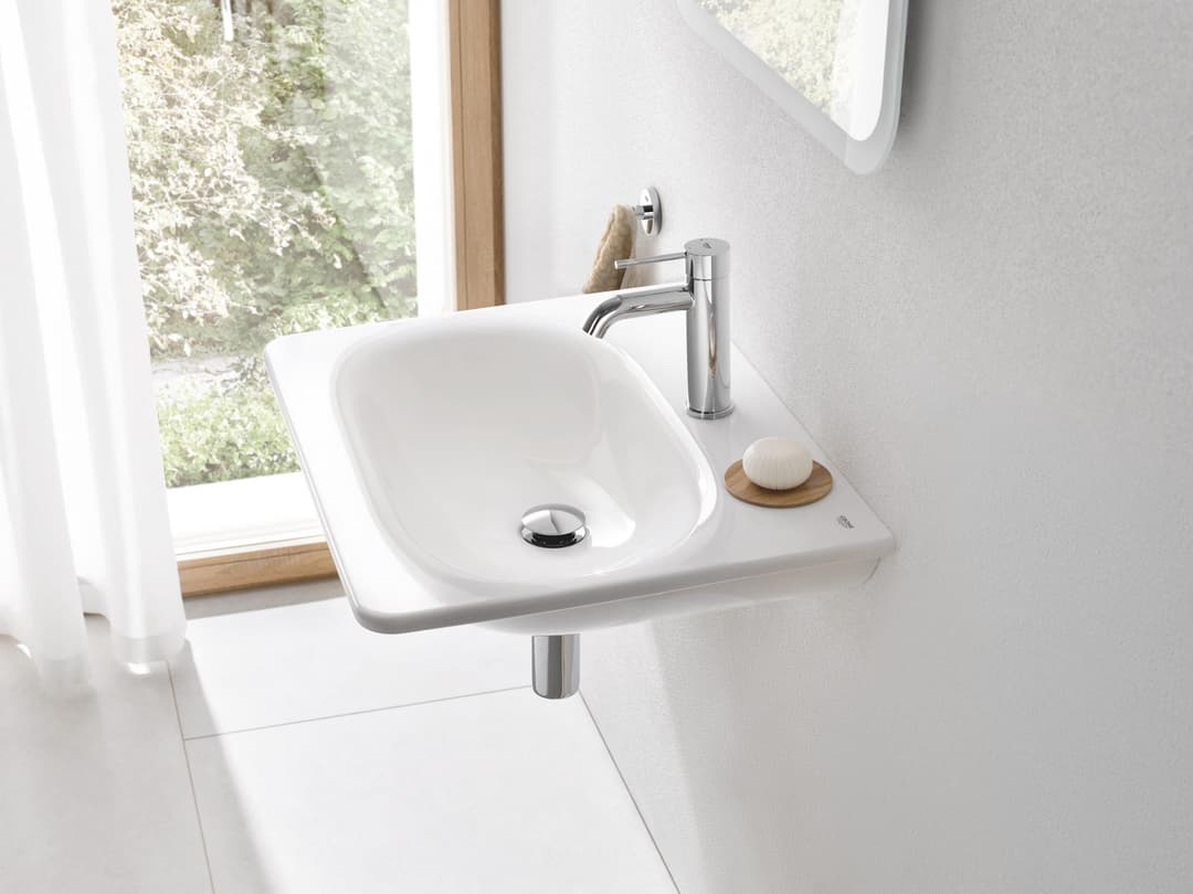 GROHE Essence Single-Lever Basin Mixer Tap with Push-Open Pop-Up Waste Set - Chrome - Image 5