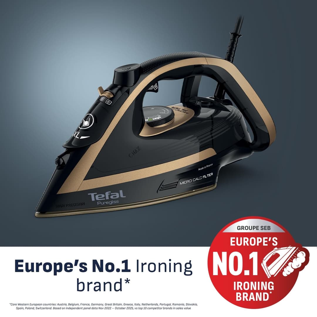 Tefal FV8064 Steam Iron - Black / Gold - Image 2