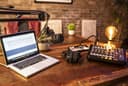 Audio-Technica AT 2040 Hypercardioid Dynamic Podcast Microphone - Black thumbnail 6
