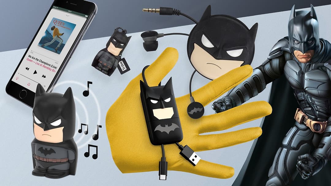 DC Batman Movie Gift Box - Bluetooth Speaker, 16GB USB, Earphones and USB cable - Image 2